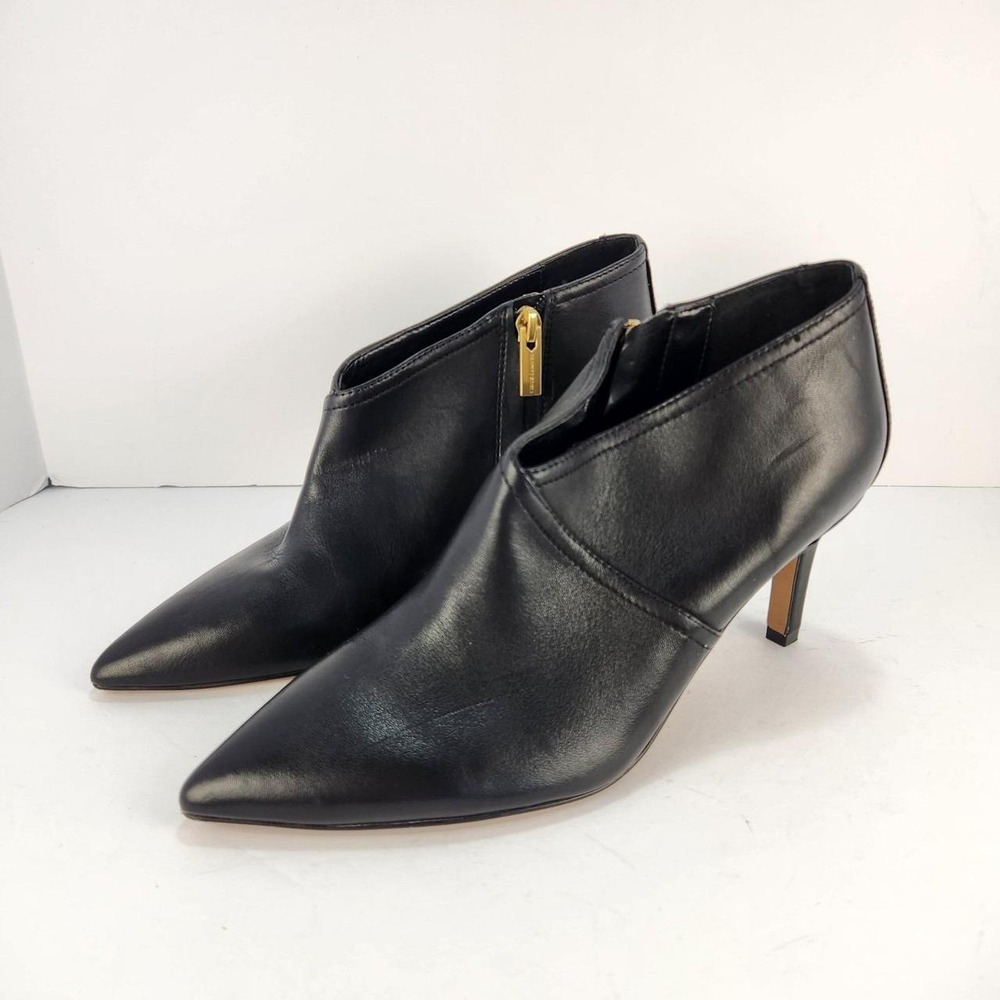 Vince Camuto Women's 8M Black Leather Pointed Toe Stiletto Heel Ankle Booties